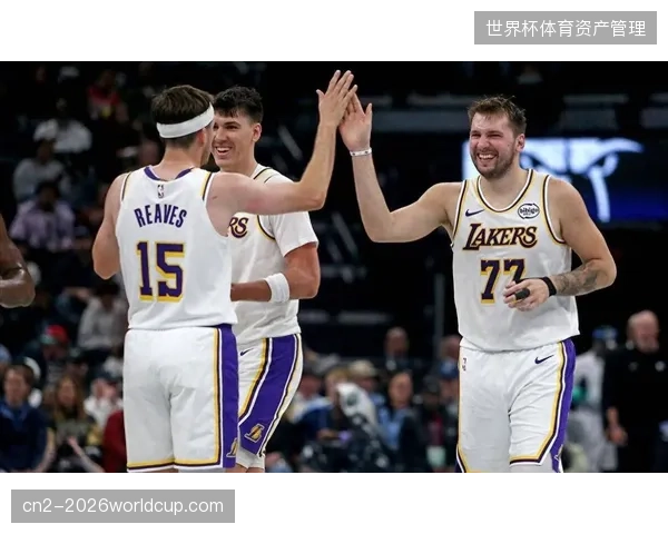 湖人交易截止日操作谨慎，旨在保护2026年薪资空间以围绕东契奇进行大规模重组
